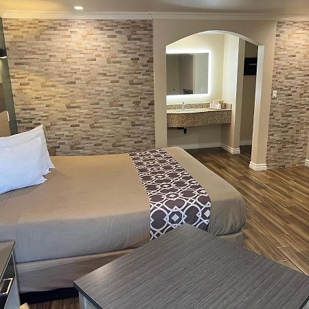 Walnut Inn & Suites West Covina Eksteriør billede