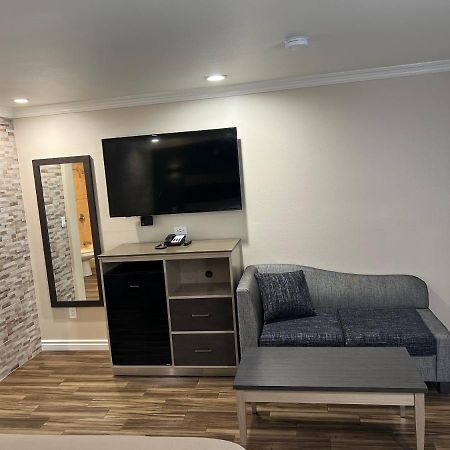 Walnut Inn & Suites West Covina Eksteriør billede