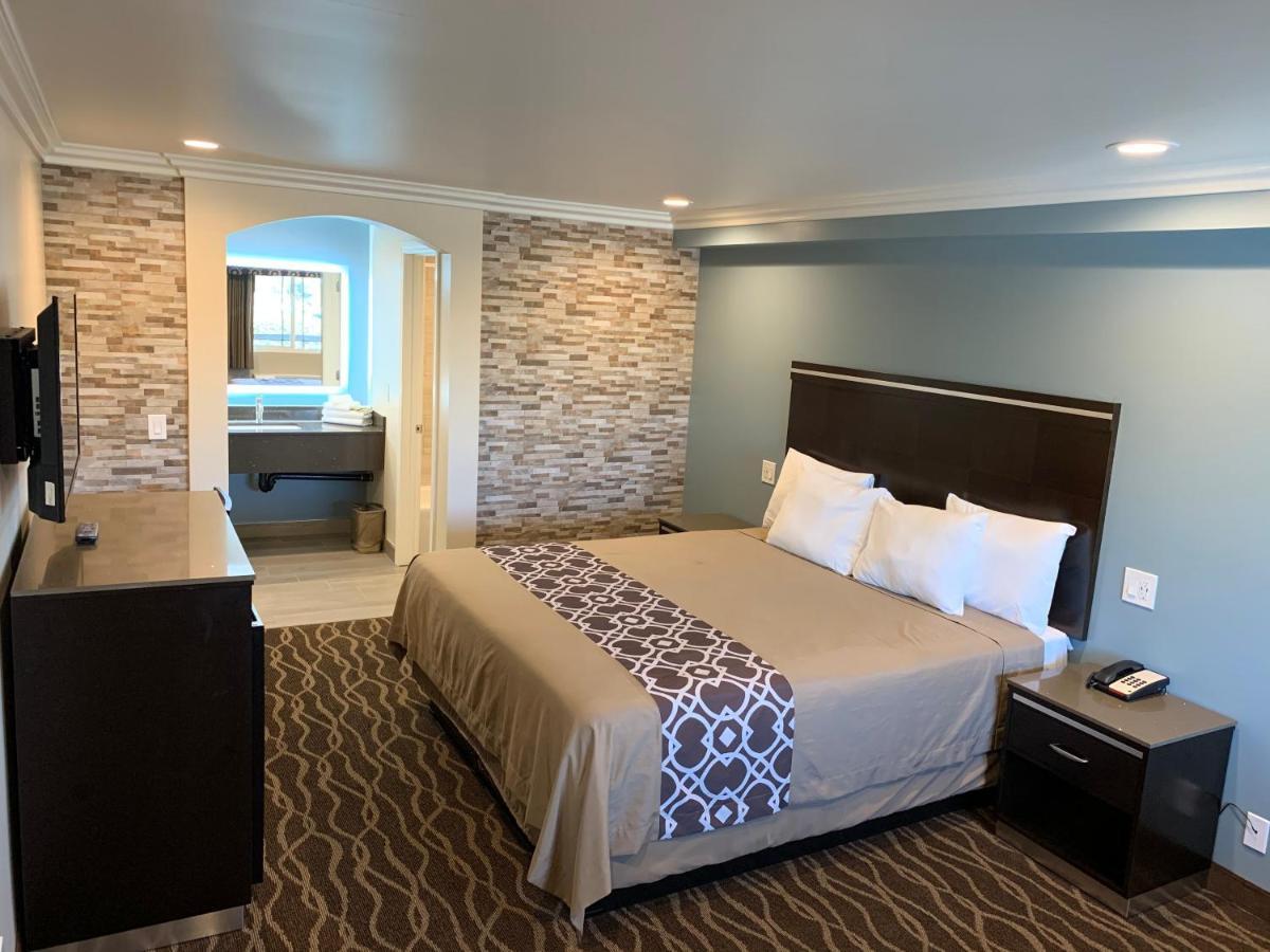 Walnut Inn & Suites West Covina Eksteriør billede