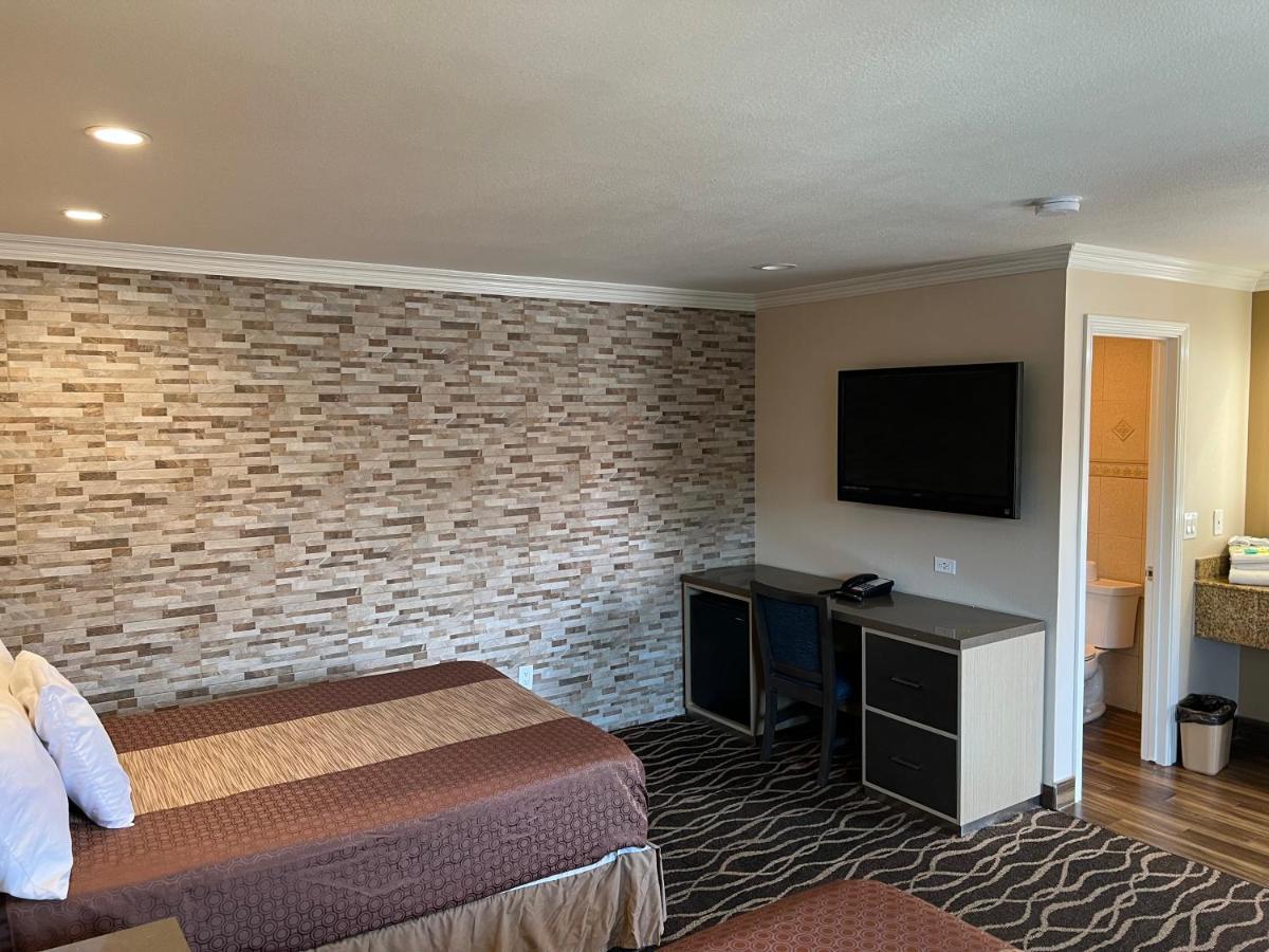 Walnut Inn & Suites West Covina Eksteriør billede