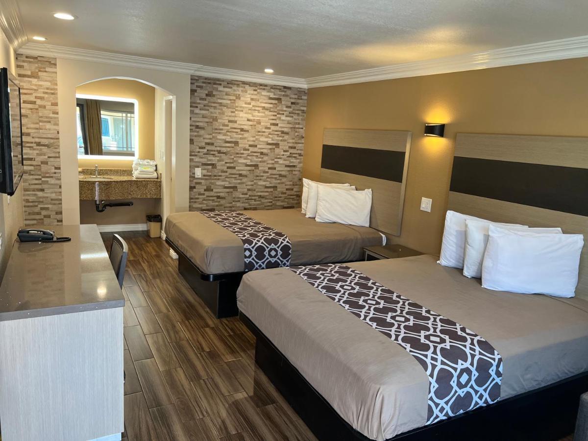 Walnut Inn & Suites West Covina Eksteriør billede