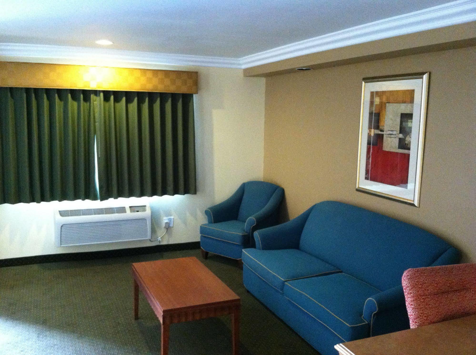 Walnut Inn & Suites West Covina Eksteriør billede